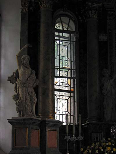 dekoracja malarska kościoła dzwonnica